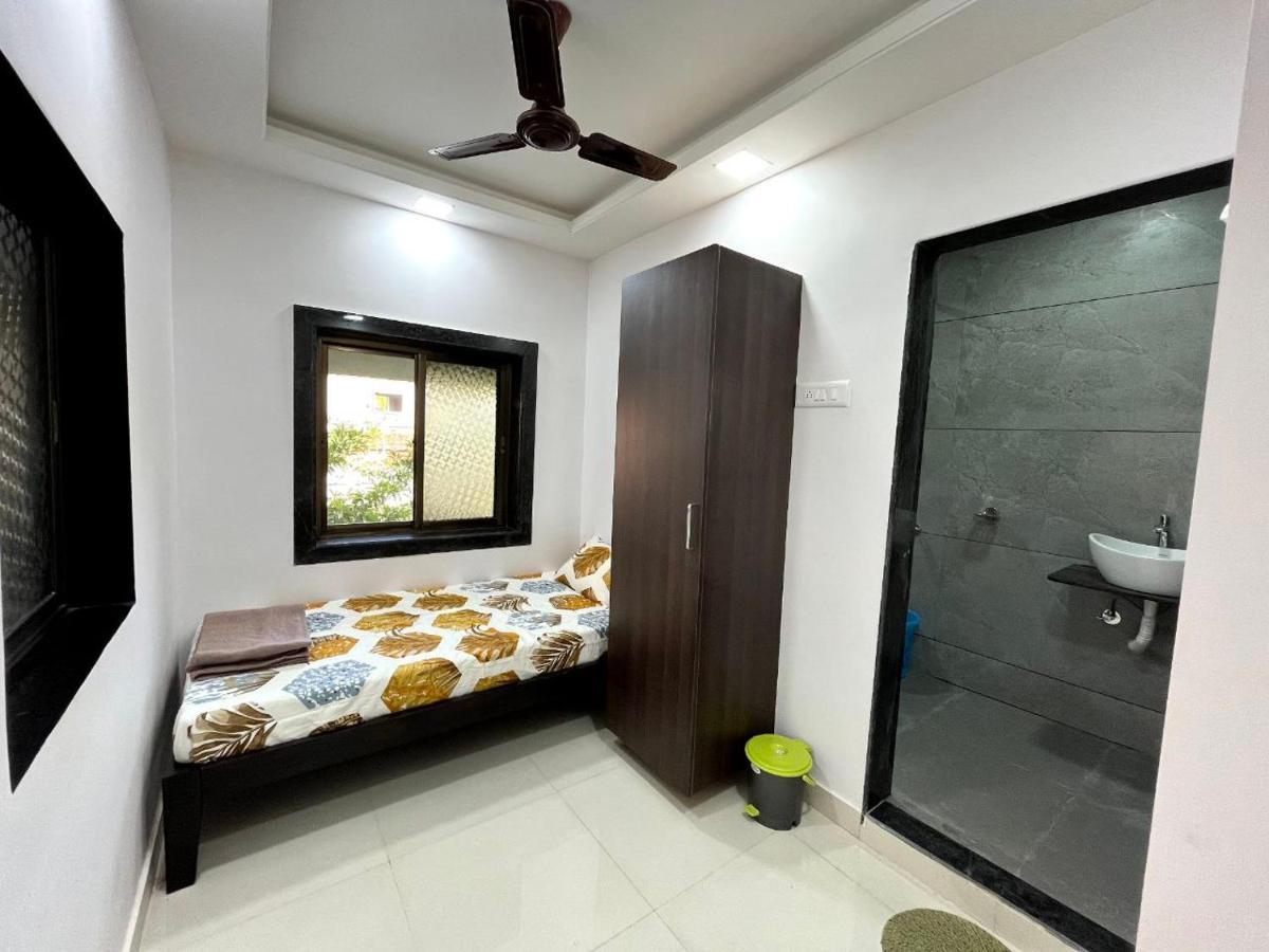 Gayatri Homestay Ratnāgiri Eksteriør bilde
