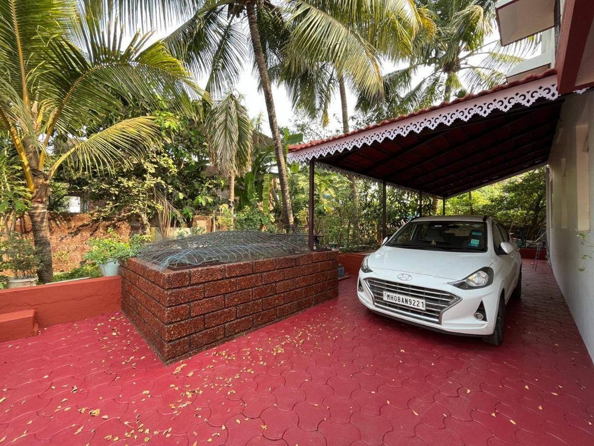 Gayatri Homestay Ratnāgiri Eksteriør bilde