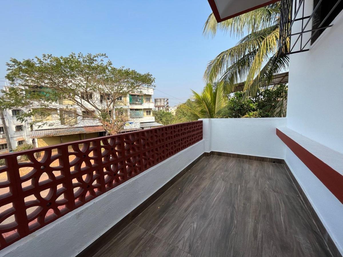 Gayatri Homestay Ratnāgiri Eksteriør bilde