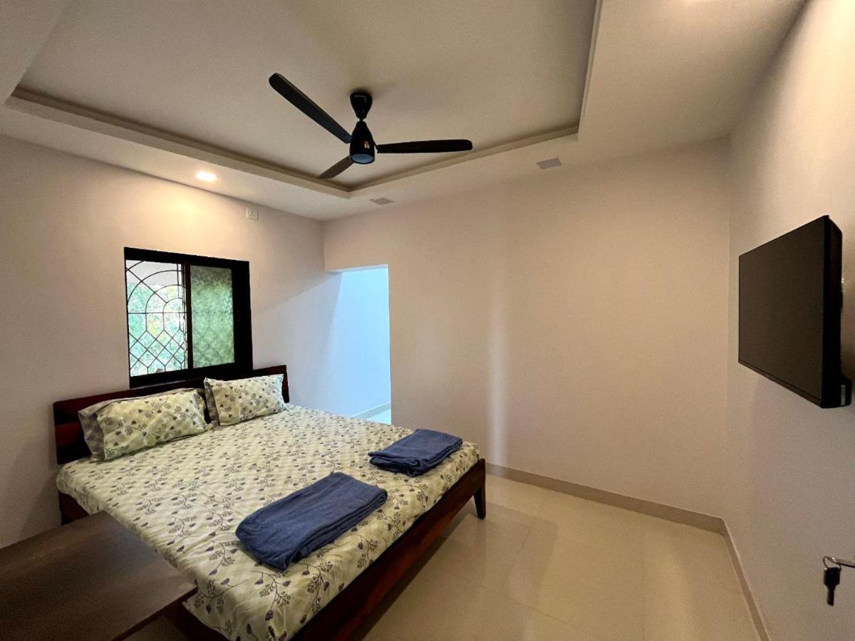 Gayatri Homestay Ratnāgiri Eksteriør bilde