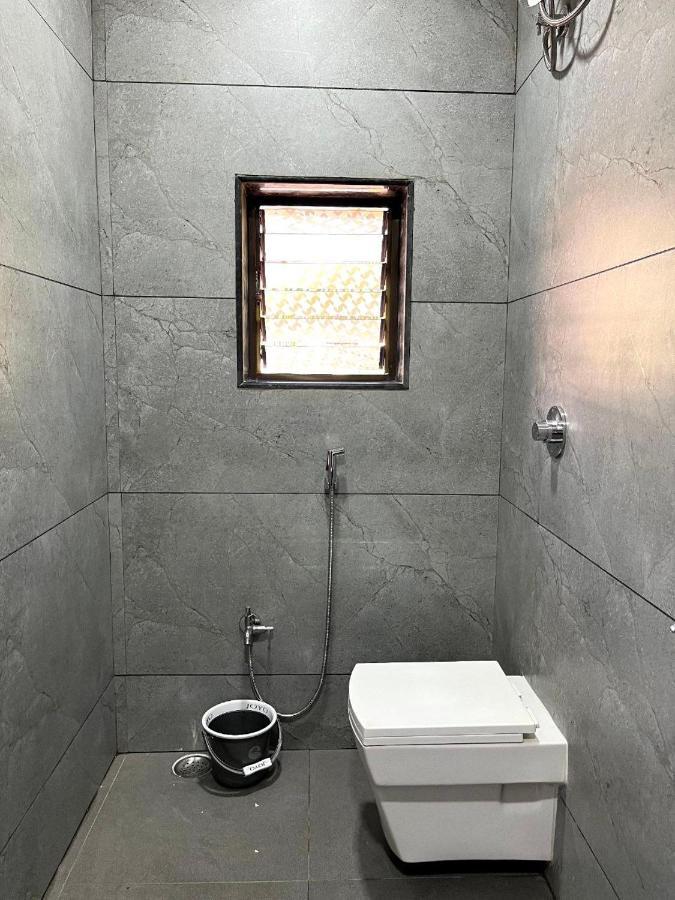 Gayatri Homestay Ratnāgiri Eksteriør bilde