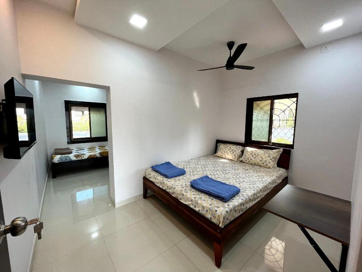 Gayatri Homestay Ratnāgiri Eksteriør bilde