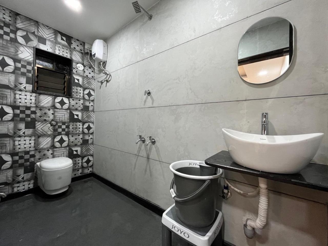 Gayatri Homestay Ratnāgiri Eksteriør bilde
